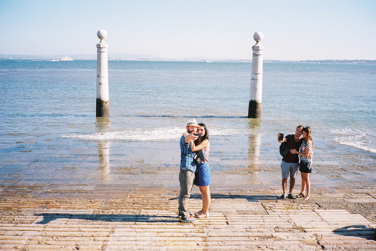 How Portuguese Dating Culture Works: Tips for Foreigners.