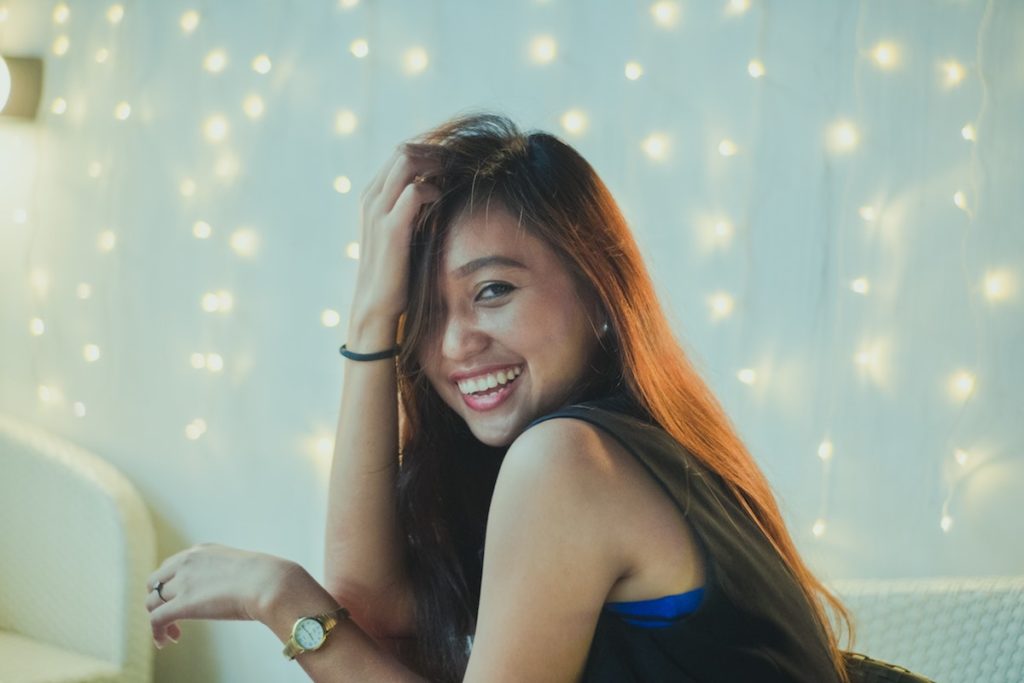 The Pros And Cons Of Dating A Filipina What Guys Need To Know Dating Across Cultures