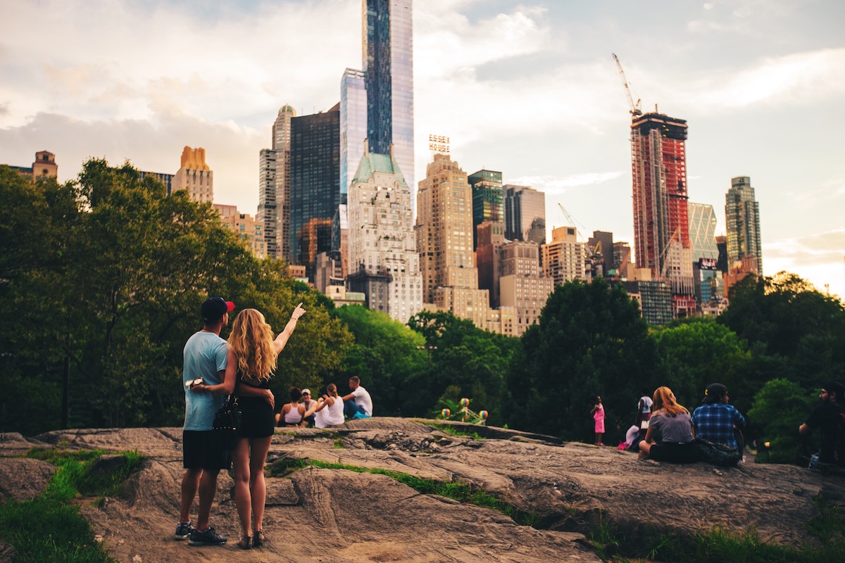 What New York Dating Culture Is REALLY Like! The FAQs!