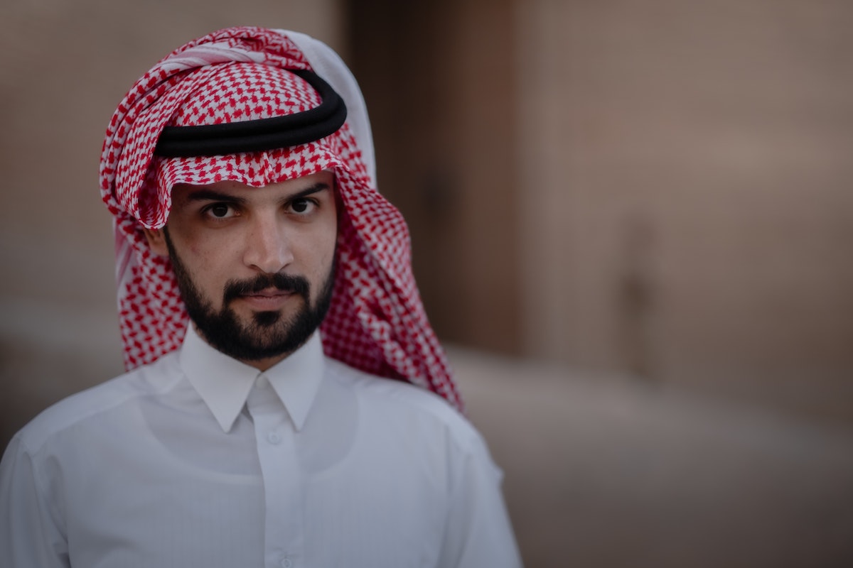 Dating A Saudi Man: The Keys To His Kingdom And His Heart!